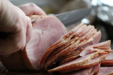Why Your Ham Has a Rainbow Shine (and It’s Totally Safe)
