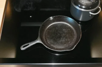 🍳 Grandma’s Iron Skillet & a Dash of Sass